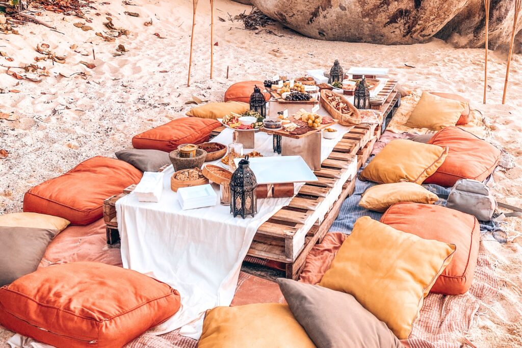 Luxury Picnics What Are They