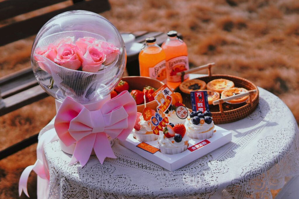 How Luxury Picnic Services Handles Weather, Seasons, and Unique Locations